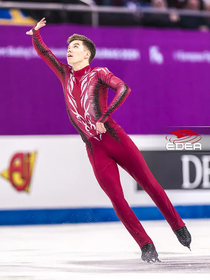 Ice Gallery Skates U.S.